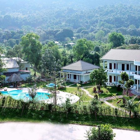 Resort Montana Phu Quoc Exterior photo