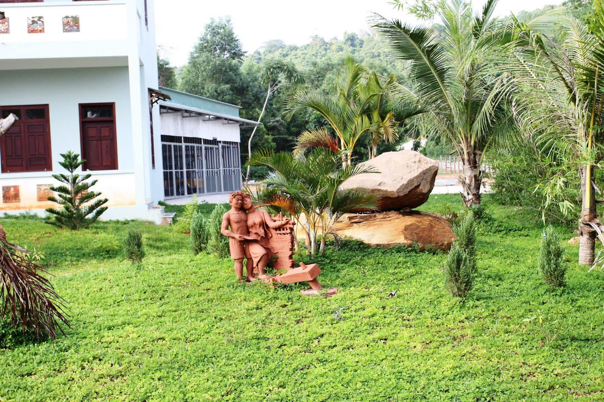 Resort Montana Phu Quoc Exterior photo